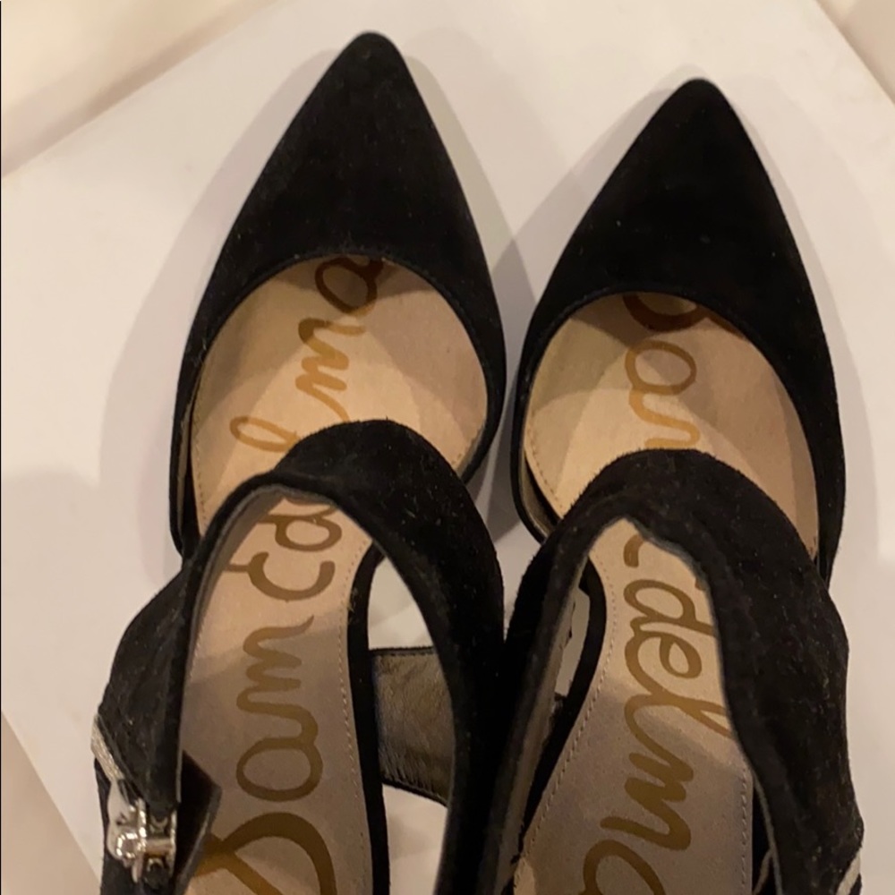 Black Heels/ Sam Edelman - Picture 2 of 3